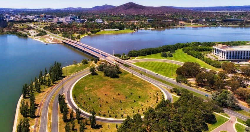 Emirates Canberra Office in Australia