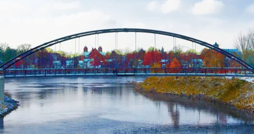 Sun Country Eau Claire Office in Wisconsin